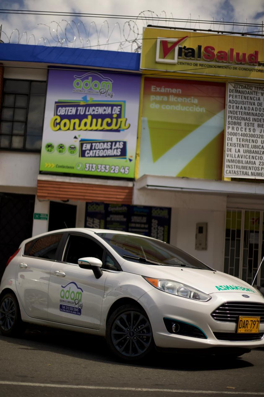 Vehículo de instrucción de CEA Adam Plus para la licencia B1
