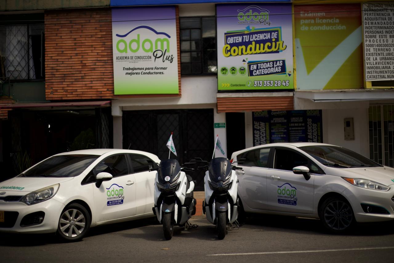 Flota de CEA Adam Plus para renovación de licencia